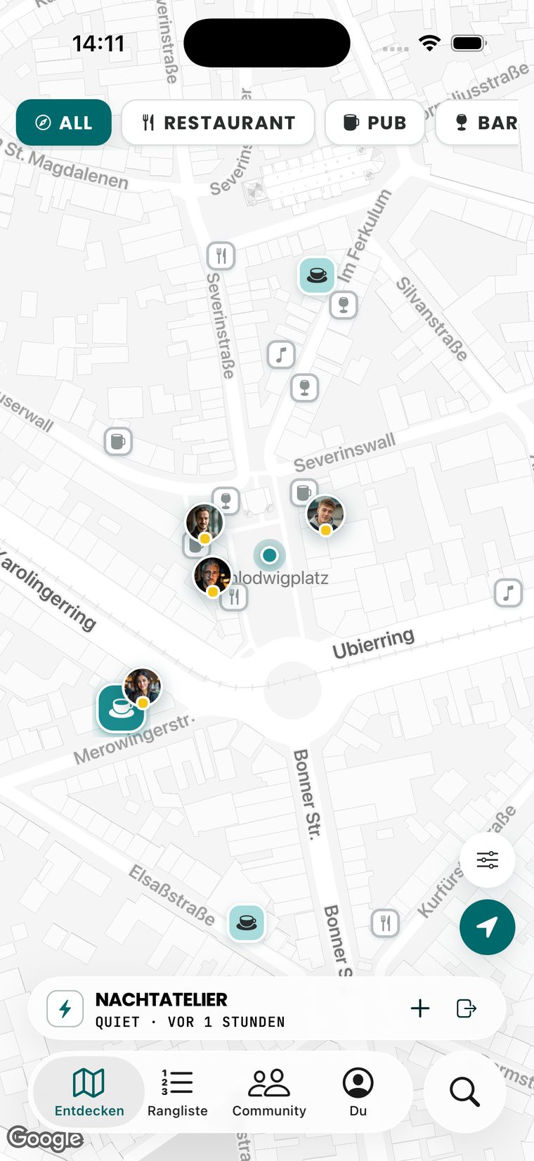 Kartenansicht von DSCVRBAR mit Pins für Bars, Pubs und Clubs sowie eingecheckten Nutzern